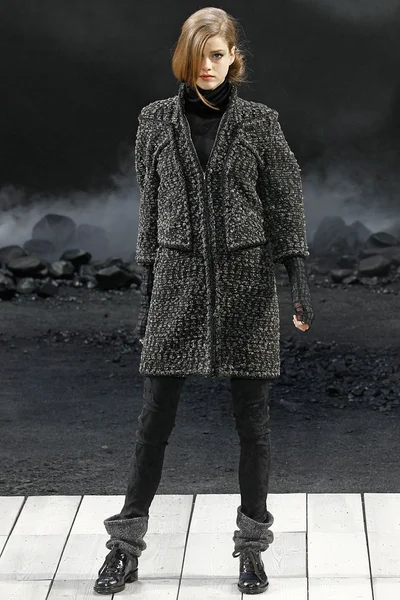 Look 29